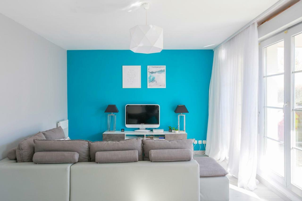 Dream Park Apartment Монтеврен Екстериор снимка