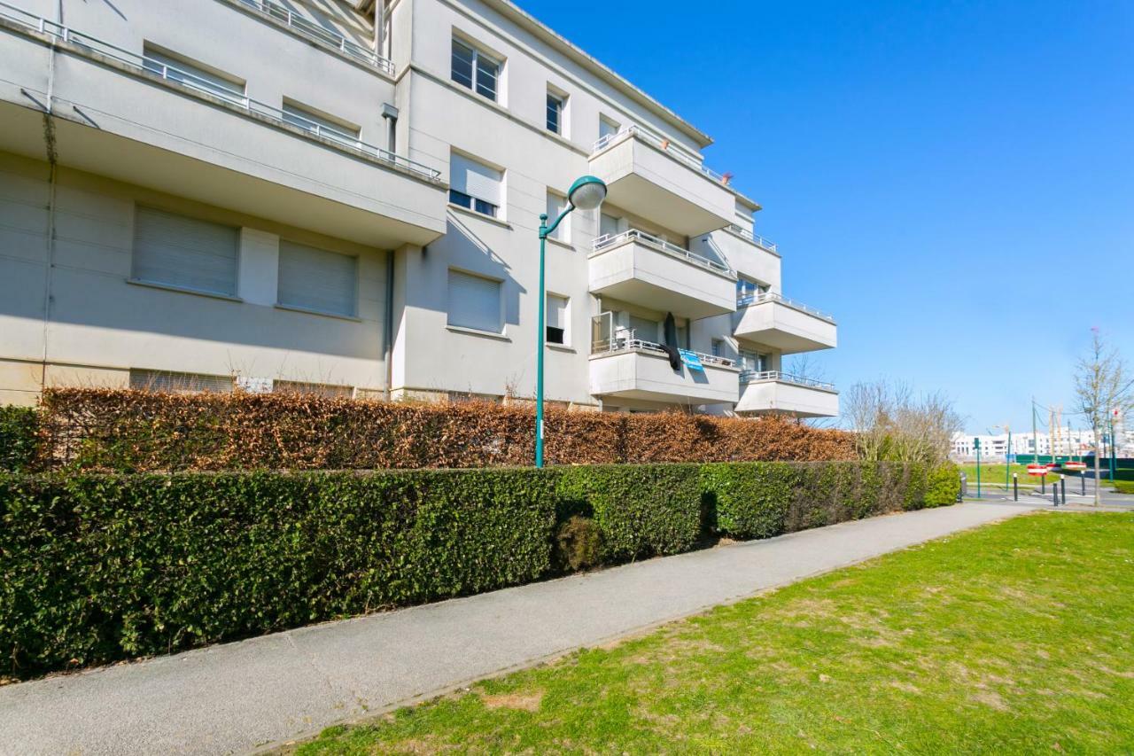 Dream Park Apartment Монтеврен Екстериор снимка
